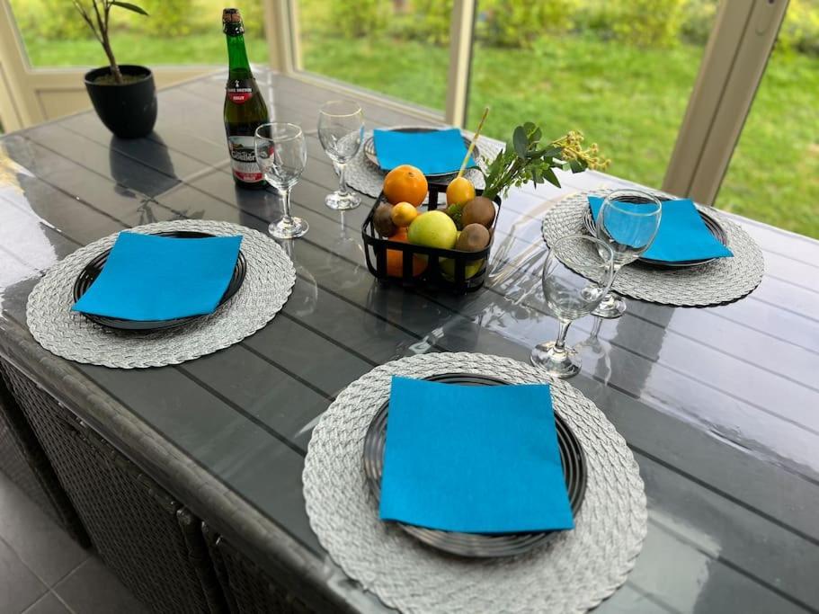 Perle Beach, Petite Maison Situee En Bord De Plage, Piscine. Guidel Kültér fotó